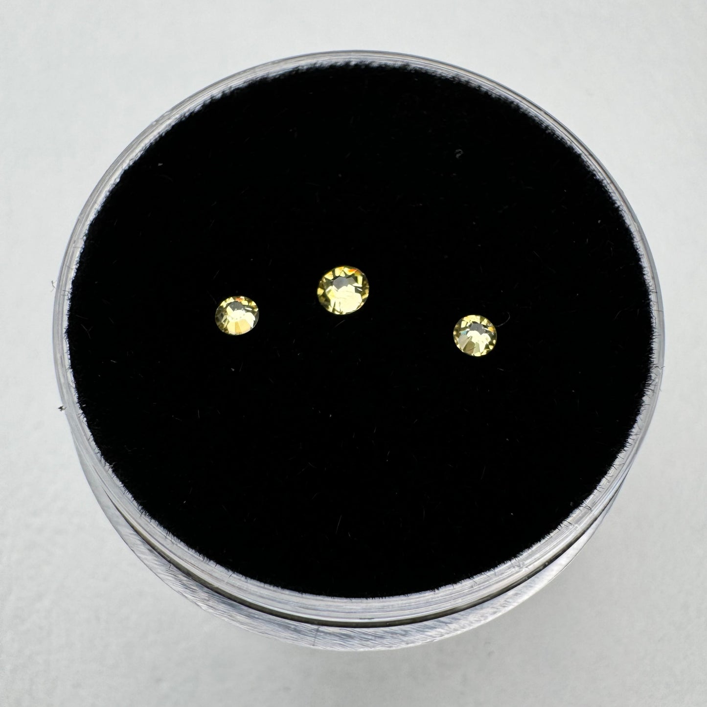 Tooth Gem - Swarovski Jonquil 1,9mm / 2,1 mm